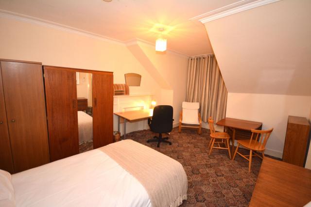 Bedroom 5, Clifton Road, Student Flat